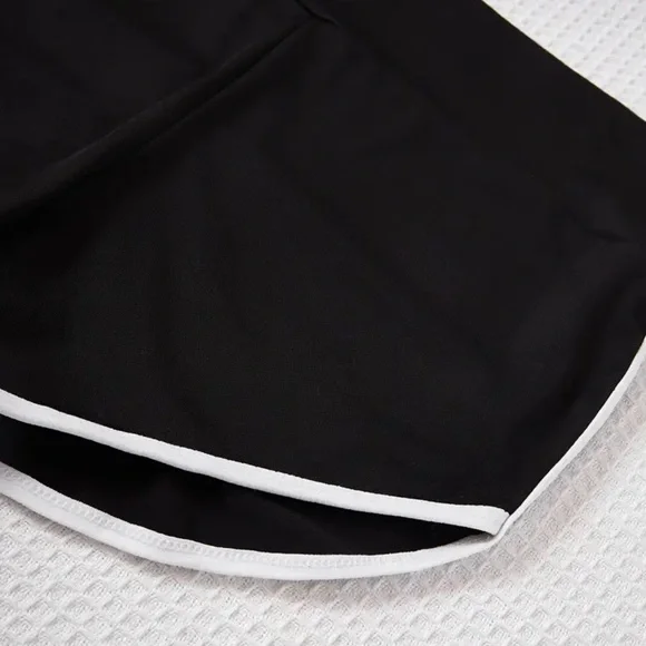 🆕Women'sHighWaistYogaShorts Black Size:Large didn’t comewithtags) ordered online - Picture 4 of 4